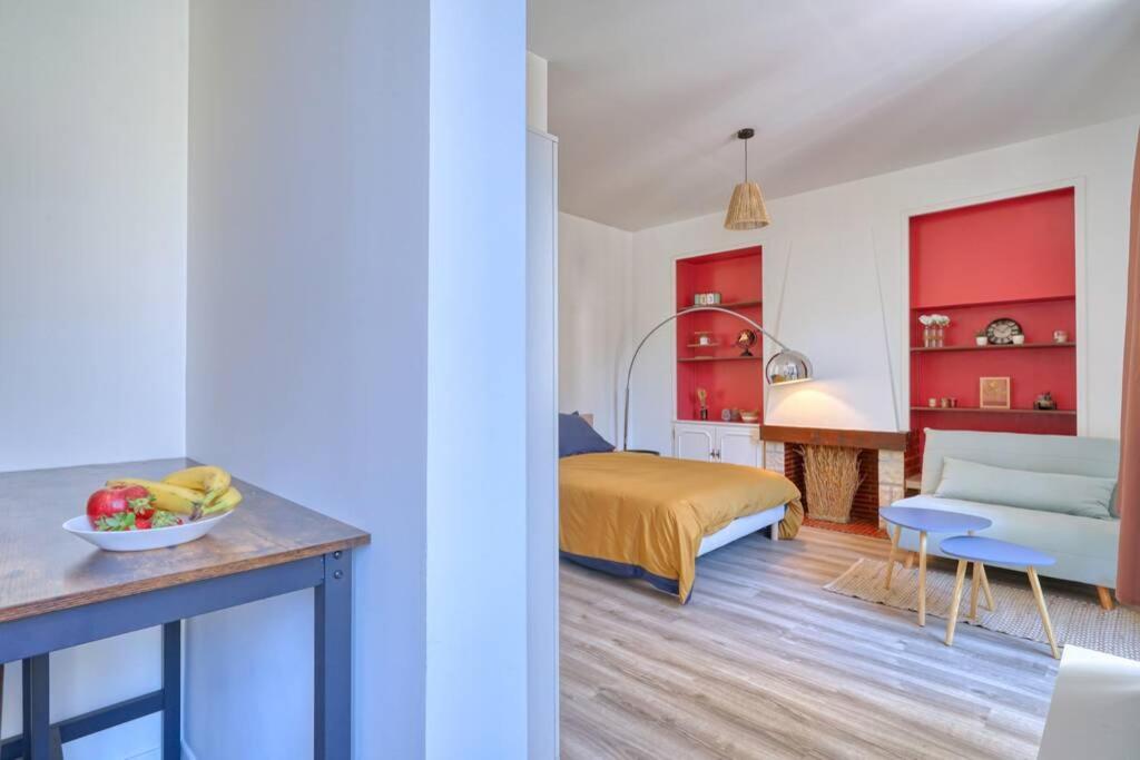 Studio Charmant Au Coeur Du Vieux Corbeil Корбей-Эссон Экстерьер фото