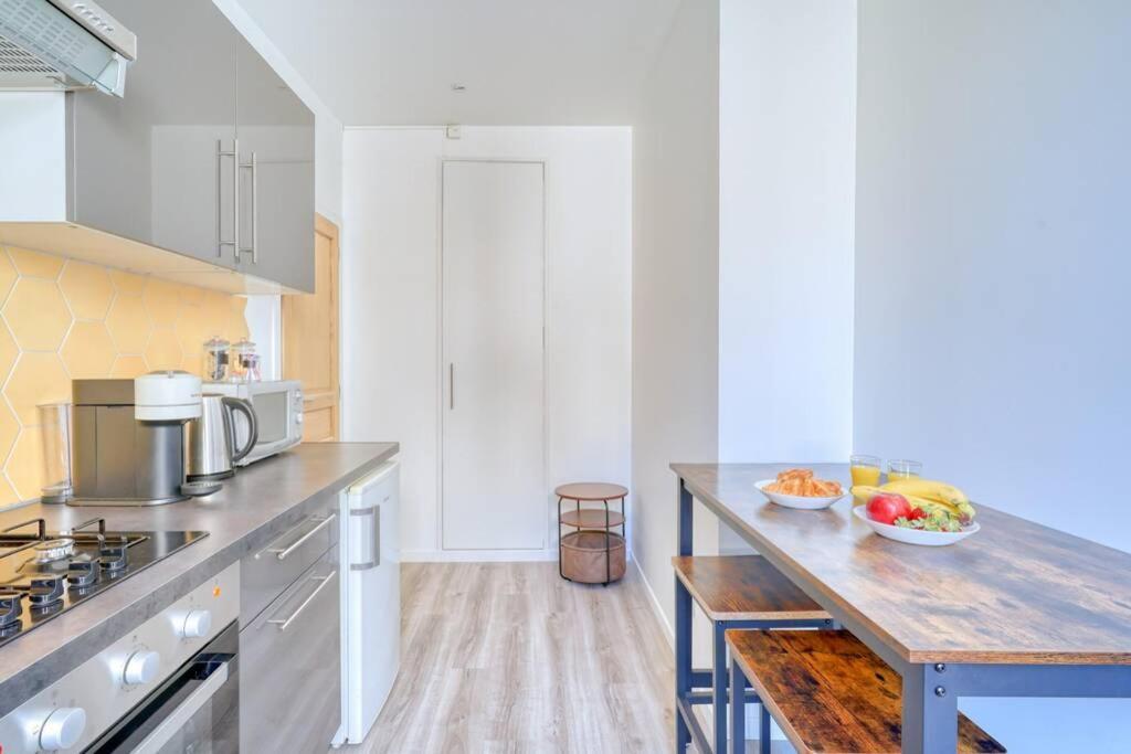 Studio Charmant Au Coeur Du Vieux Corbeil Корбей-Эссон Экстерьер фото
